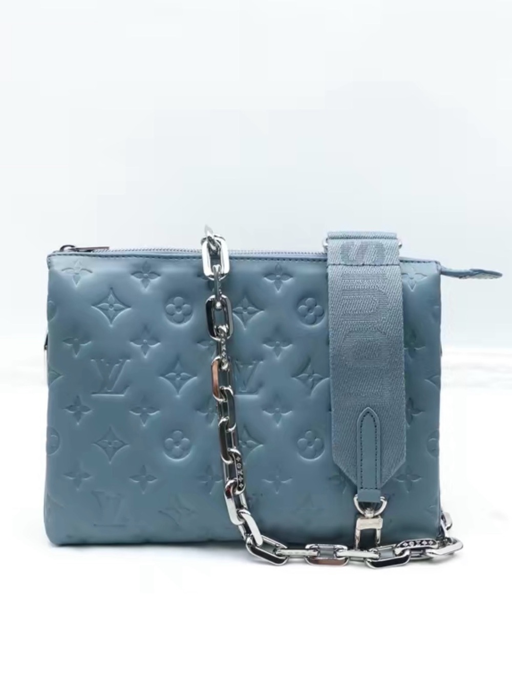 Louis Vuitton coussin crossbody pm
